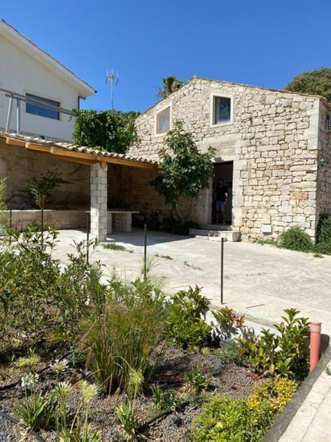 B&B Etico La Casa Di Toti Модика Екстериор снимка